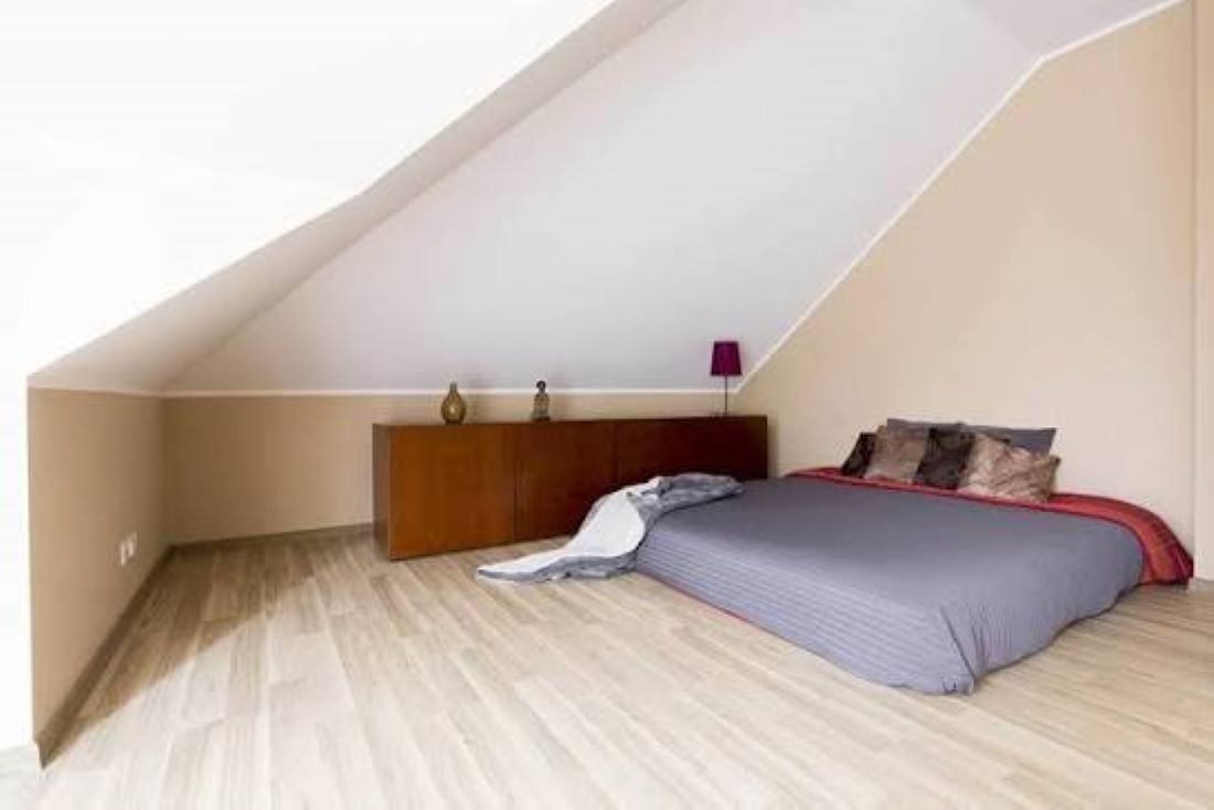 bed frame and mattress
